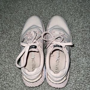 No bull baby pink runners